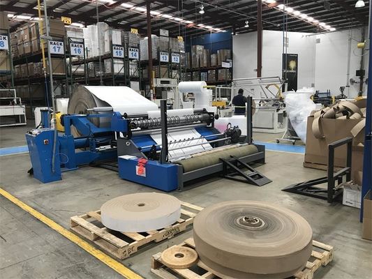 220V 380V 415V Papierrandbeschermingsmachine 125 - 600gsm Kraft Paper Slitter Rewinder